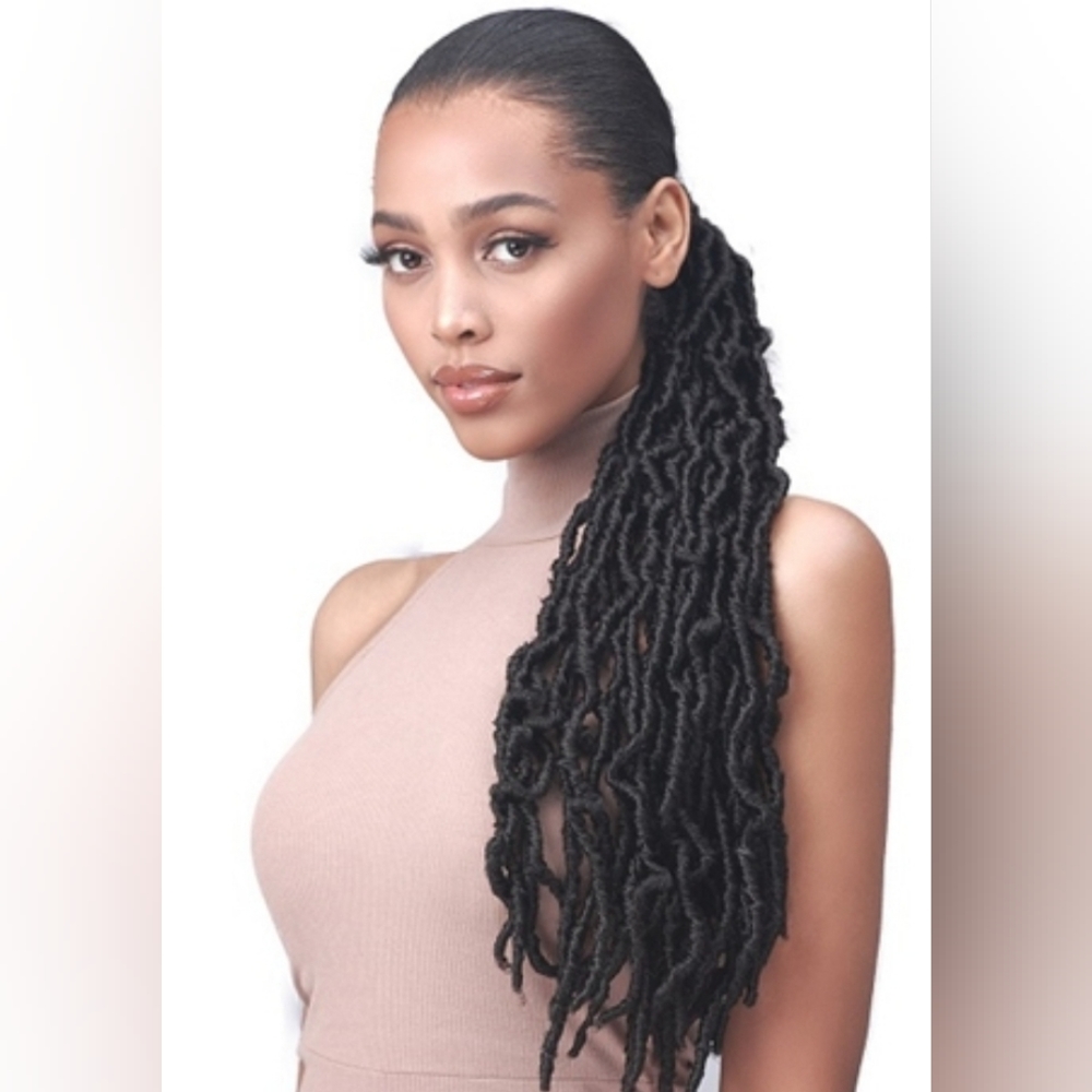 New Bobbi Boss Tress up ponytail 24" Nu Locs Color: 1B